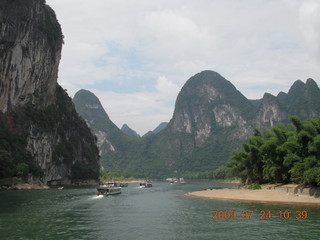 199 6xq. China eclipse - Li River  boat tour
