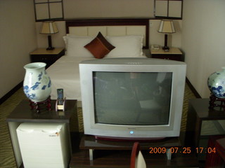 280 6xr. China eclipse - Guilin hotel suite