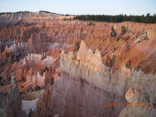 Bryce Canyon - rim from Fairyland to Sunrise