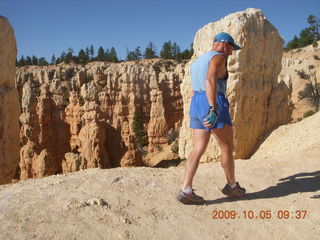 Bryce Canyon - Fairyland trail - Adam