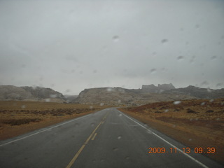 Hanksville road to Goblin Valley