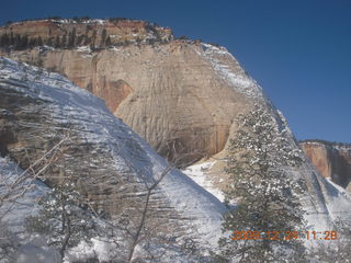 104 72q. Zion National Park - west rim hike