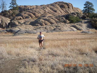 1169 735. Willow Lake run in Prescott - Adam running