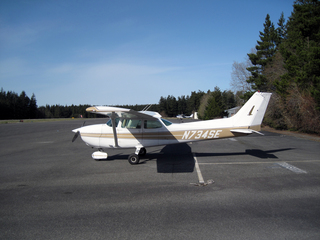 Charlie's pictures - Arlington flight - N734SE at Lopez Island (S31)