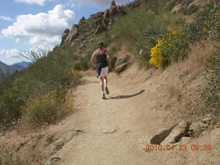 Pinnacle Peak hike - runner