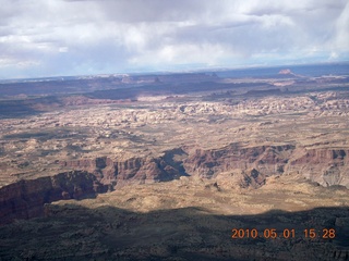 88 771. aerial - Canyonlands area