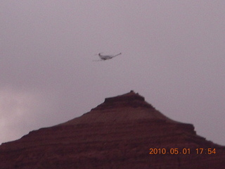 194 771. Tangri-la (UT68), Caveman Ranch - Pilatus taking off