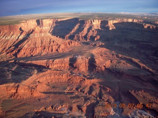 16 772. aerial - Canyonlands area