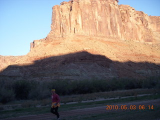 15 773. Mineral Canyon airstrip - Adam running