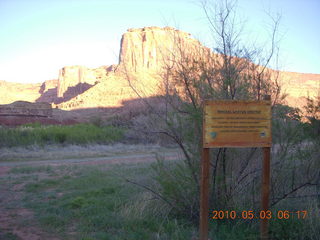 18 773. Mineral Canyon airstrip run - sign