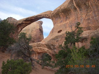 Arches National Park - Devil's Garden and Dark Angel hike - Double-O Arch