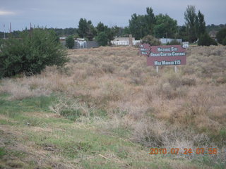 Grand Canyon Caverns (L37) trip - Adam running on Route 66