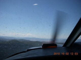 152 7c2. N8377W - rain on the windshield flying back to Arizona