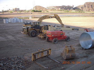 Tempe Town Lake and dirt service road run - big metal pipe construction