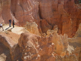 33 7cg. Bryce Canyon - Sean and Kristina