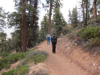 Sean's Bryce Canyon photos - Sean and Kristina