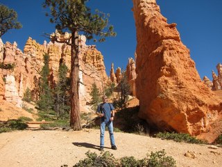 Sean's Bryce Canyon photos - trail view