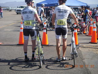 Safford fly-in and half marathon - bicyclists