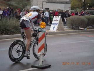 Safford fly-in and half marathon - bicyclists