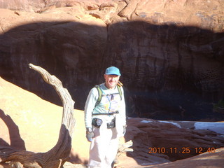 Moab trip - Arches Devil's Garden hike - Adam in Partition Arch