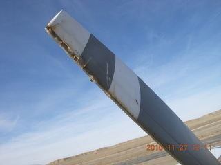 Moab trip - N8377W propeller with chewed up tape