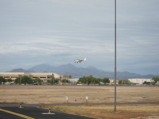 235 7ej. Sean picture - N8377W landing - in flight