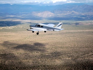 Sean picture - aerial - N8377W in flight