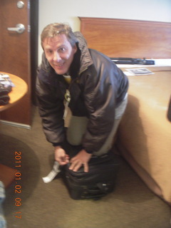 27 7f2. Zion National Park trip - Luiz packing