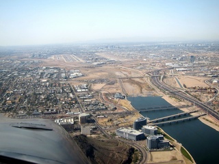 Sky Harbor fly-in - aerial - landing at PHX