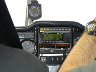 335 7g8. Sky Harbor fly-in - N8377W radios