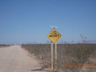 Four Pillars (AZ21) fly-in - run - Low Flying Aircraft sign with airplane