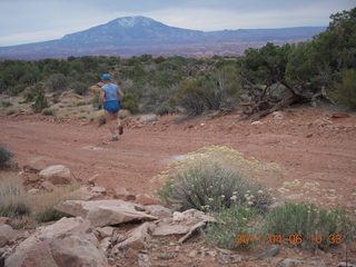 11 7j6. Nokai Dome airstrip run - Adam running (tripod)