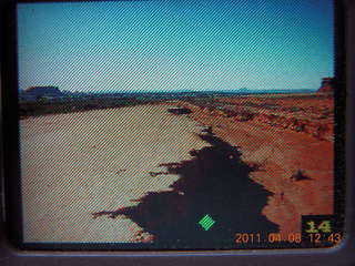 drive to Canyonlands Needles - horses