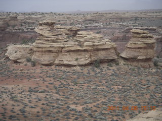 251 7j8. Canyonlands Needles Slickrock hike