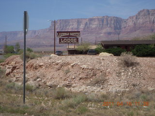 Marble Canyon Lodge sign