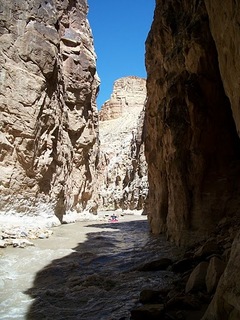 Bryce's pictures of Muddy Creek near Hidden Splendor