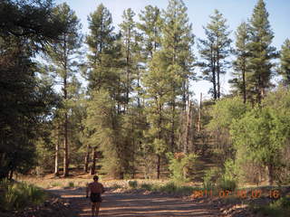 'Young International' Pleasant Valley (24AZ) run - Adam running - back