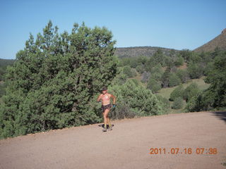 1579 7mg. 'Young International' Pleasant Valley (24AZ) run - Adam running