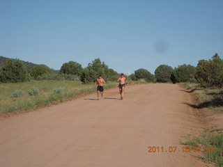 1582 7mg. 'Young International' Pleasant Valley (24AZ) - Dave and Adam running