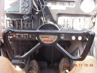 upside-down control yoke