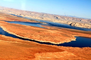 Ruhil pictures - aerial - Lake Powell