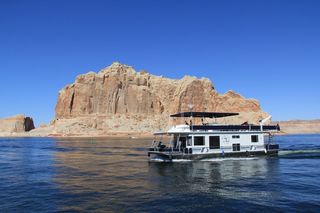 Ruhil pictures - boat tour of Lake Powell