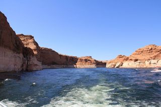 Ruhil pictures - boat tour of Lake Powell