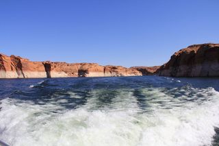 Ruhil pictures - boat tour of Lake Powell