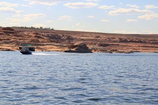 Ruhil pictures - boat tour of Lake Powell