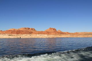 Ruhil pictures - boat tour of Lake Powell - coal power plant