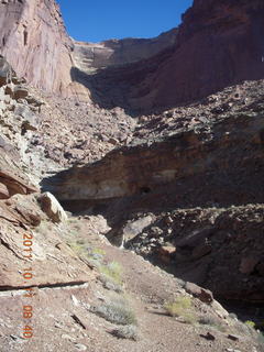 Canyonlands National Park - Lathrop trail hike - Adam hiking (tripod)