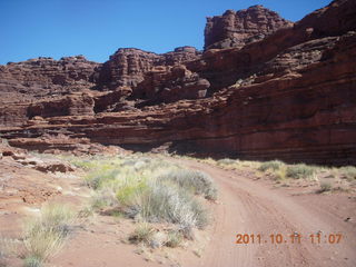 125 7qb. Canyonlands National Park - Lathrop trail hike