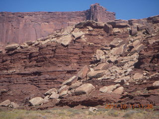 132 7qb. Canyonlands National Park - Lathrop trail hike