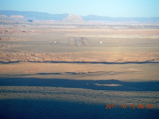 Canyonlands Field sign (CNY)